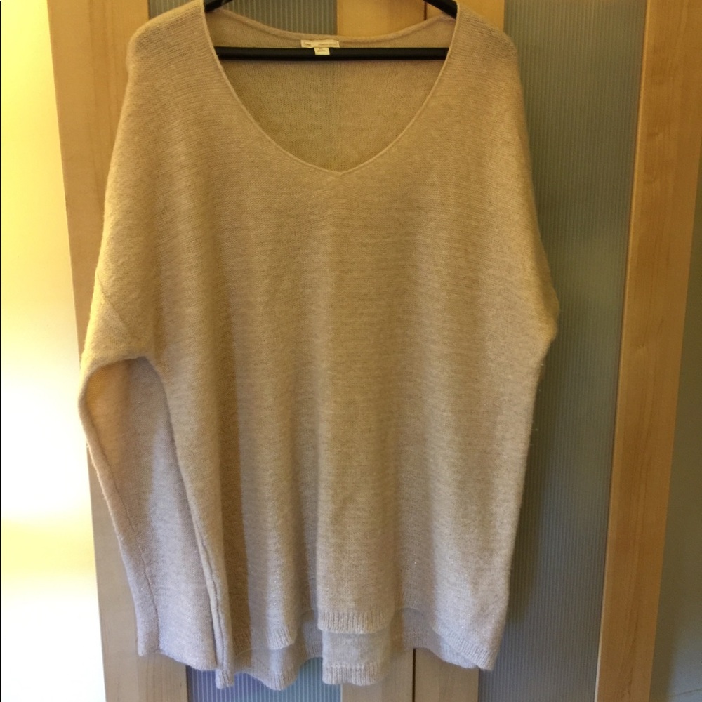 GAP Women’s Sweater XL EUC